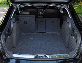 Багажник Škoda Superb 4×4 Laurin & Klement [UK-spec] '2013–15