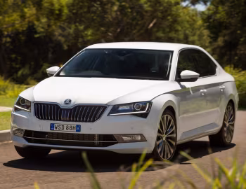 Škoda Superb 4×4 [Australia] '2016–19