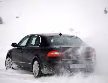 Škoda Superb 4×4 [Worldwide] '2009–13