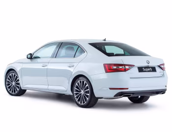 Škoda Superb 4×4 [Australia] '2016–19