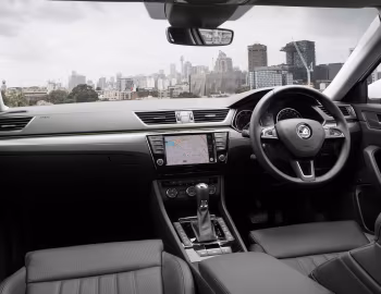 Painel frontal Škoda Superb 4×4 [Australia] '2016–19
