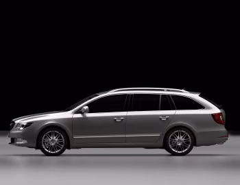 Škoda Superb Combi [Worldwide] '2009–13