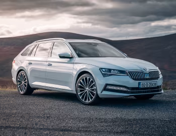 Škoda Superb Combi [Ireland] (3V) '2019–24