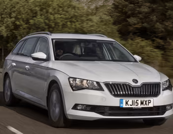 Škoda Superb Combi [UK-spec] '2015–19