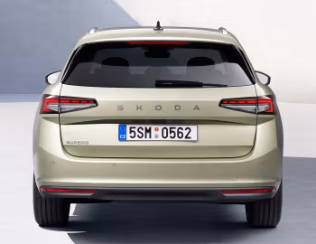 Škoda Superb Combi [Worldwide] '2024–pr.