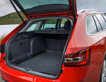 Багажник Škoda Superb Combi [UK-spec] '2015–19