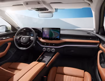Painel frontal Škoda Superb Combi [Worldwide] '2024–pr.
