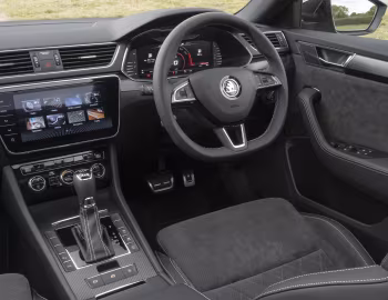 Interior Škoda Superb Estate 4×4 SportLine [UK-spec] (3V) '2019–24