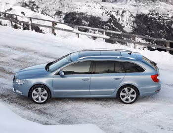 Škoda Superb Combi 4×4 [Worldwide] '2010–13