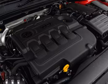 Під капотом Škoda Superb Estate 4×4 [UK-spec] '2015–19