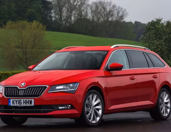 Škoda Superb Estate 4×4 [UK-spec] '2015–19