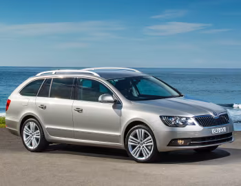 Škoda Superb Wagon '2014–15
