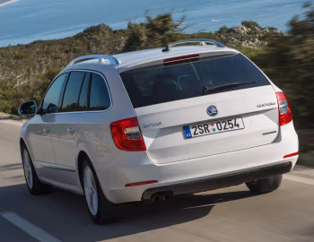 Škoda Superb Combi GreenLine '2013–15