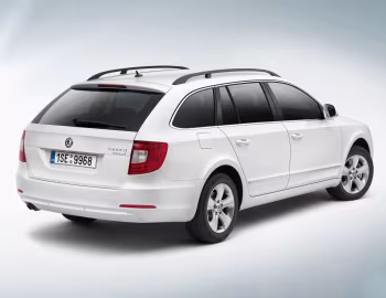 Škoda Superb Combi GreenLine [Worldwide] '2009–13