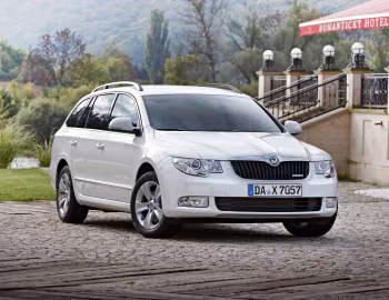 Škoda Superb Combi GreenLine [Worldwide] '2009–13