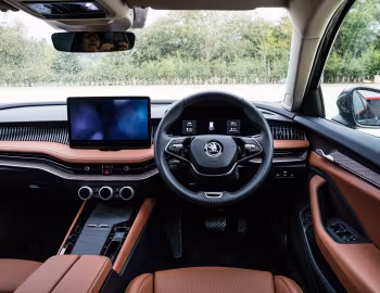 Передня панель Škoda Superb Estate iV [UK-spec] '2024–н.ч.