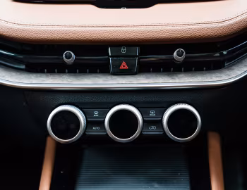 Interior Škoda Superb Estate iV [UK-spec] '2024–pr.