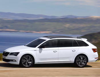 Škoda Superb Combi SportLine [Worldwide] '2015–19
