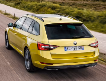 Škoda Superb Combi SportLine [Worldwide] '2015–19