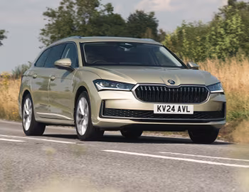 Škoda Superb Estate [UK-spec] '2024–pr.