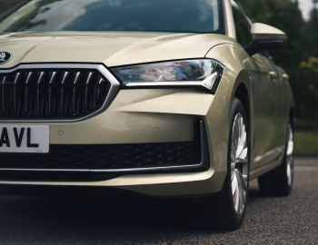Škoda Superb Estate [UK-spec] '2024–pr.