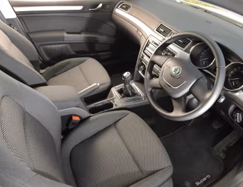 Передня панель Škoda Superb GreenLine [UK-spec] '2009–13