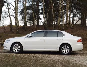 Škoda Superb GreenLine [UK-spec] '2009–13