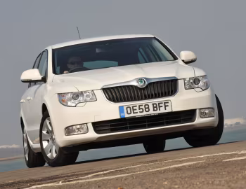 Škoda Superb GreenLine [UK-spec] '2009–13