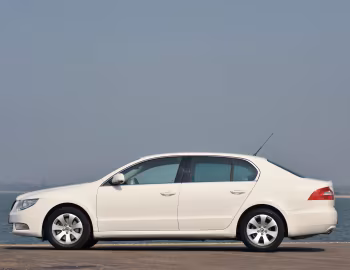 Škoda Superb GreenLine [UK-spec] '2009–13