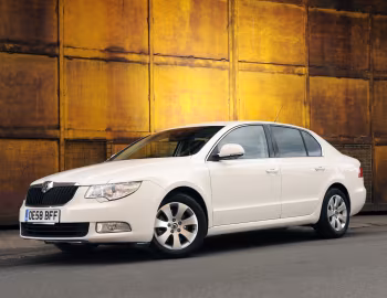 Škoda Superb GreenLine [UK-spec] '2009–13