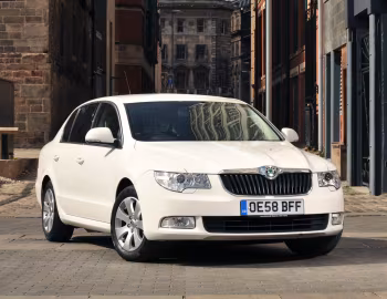 Škoda Superb GreenLine [UK-spec] '2009–13
