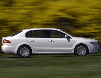 Škoda Superb GreenLine [Worldwide] '2009–13