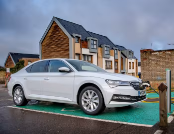 Škoda Superb iV [UK-spec] (3V) '2019–24
