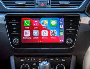 Interior Škoda Superb iV [UK-spec] (3V) '2019–24