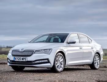 Škoda Superb iV [UK-spec] (3V) '2019–24