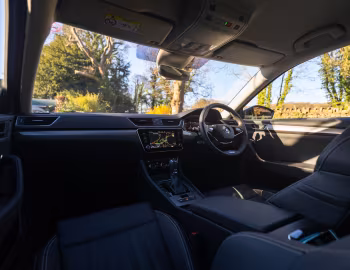 Interior Škoda Superb iV Estate [UK-spec] (3V) '2019–24