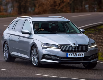 Škoda Superb iV Estate [UK-spec] (3V) '2019–24