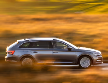 Škoda Superb iV Estate [UK-spec] (3V) '2019–24