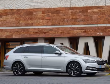 Škoda Superb iV Laurin & Klement Combi [Worldwide] (3V) '2019–24