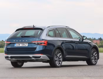 Škoda Superb Scout [Worldwide] (3V) '2019–24