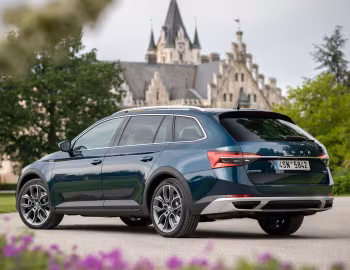 Škoda Superb Scout [Worldwide] (3V) '2019–24