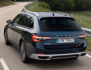 Škoda Superb Scout [Worldwide] (3V) '2019–24