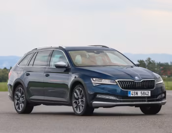 Škoda Superb Scout [Worldwide] (3V) '2019–24