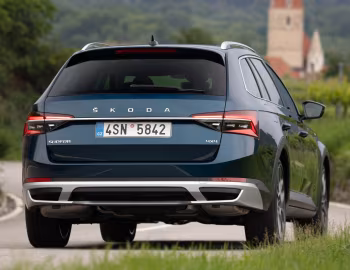 Škoda Superb Scout [Worldwide] (3V) '2019–24