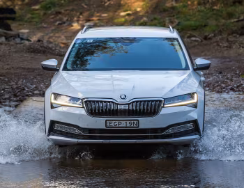 Škoda Superb Scout [Australia] (3V) '2020–24