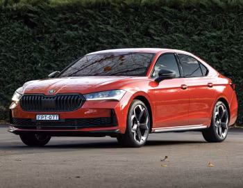 Škoda Superb Sportline [Australia] (3Y) '2025–pr.