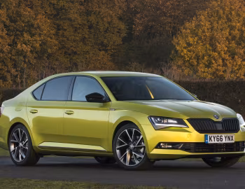 Škoda Superb SportLine [UK-spec] '2016–19