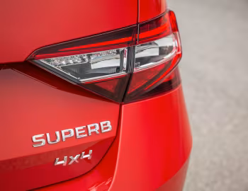 Škoda Superb SportLine 4×4 [Worldwide] '2015–19