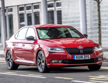 Škoda Superb SportLine [UK-spec] '2016–19