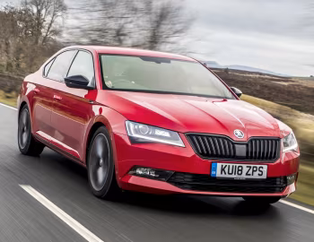 Škoda Superb SportLine [UK-spec] '2016–19